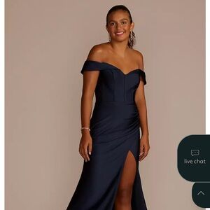 Chic Strapless Midnight Blue Gown